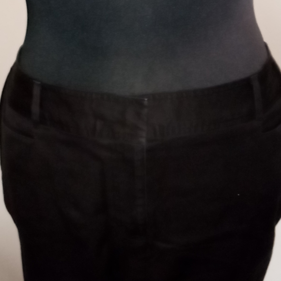 Venezia Black size 18 knee length skirt - Picture 2 of 5